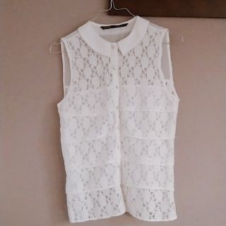 可愛い♡ 完売品 ZARA ビジュー付きノースリーブ