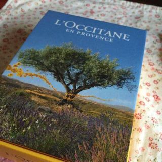 ロクシタン(L'OCCITANE)の新品　未使用　ロクシタン　  ハンドクリーム　リップクリーム(ハンドクリーム)