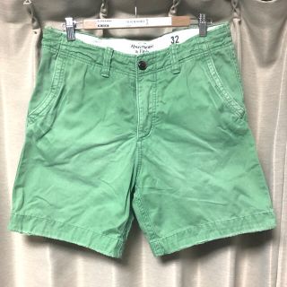 アバクロンビーアンドフィッチ(Abercrombie&Fitch)の○アバークロンビー&フィッチ　ハーフパンツ size32 グリーン ボタンフライ(ショートパンツ)