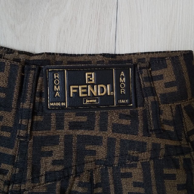 FENDI(フェンディ)のフェンディ ミニスカート レディースのスカート(ミニスカート)の商品写真