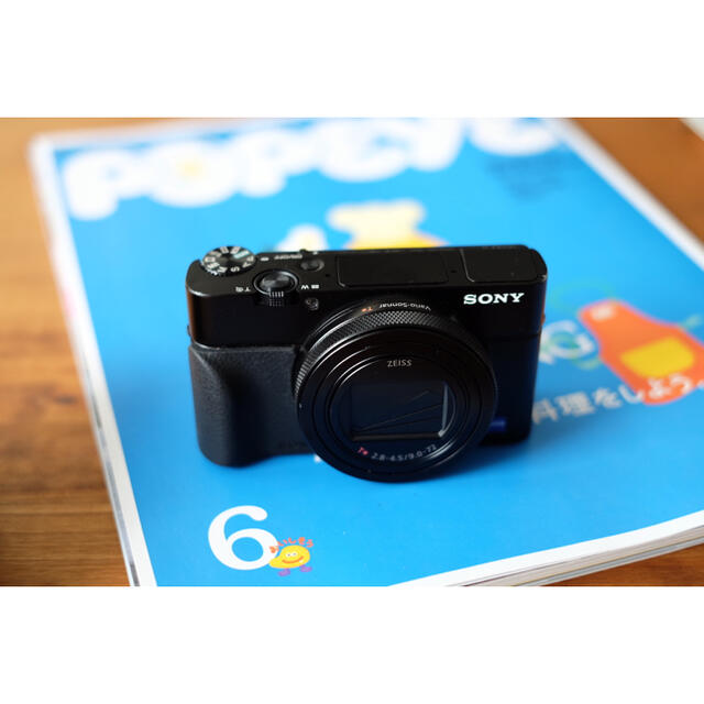 SONY RX100 M6