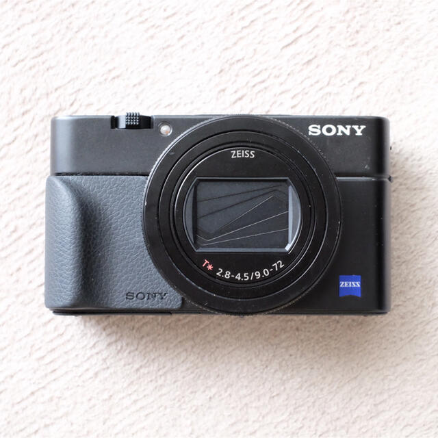 SONY(ソニー)のSONY RX100 M6 スマホ/家電/カメラのカメラ(コンパクトデジタルカメラ)の商品写真