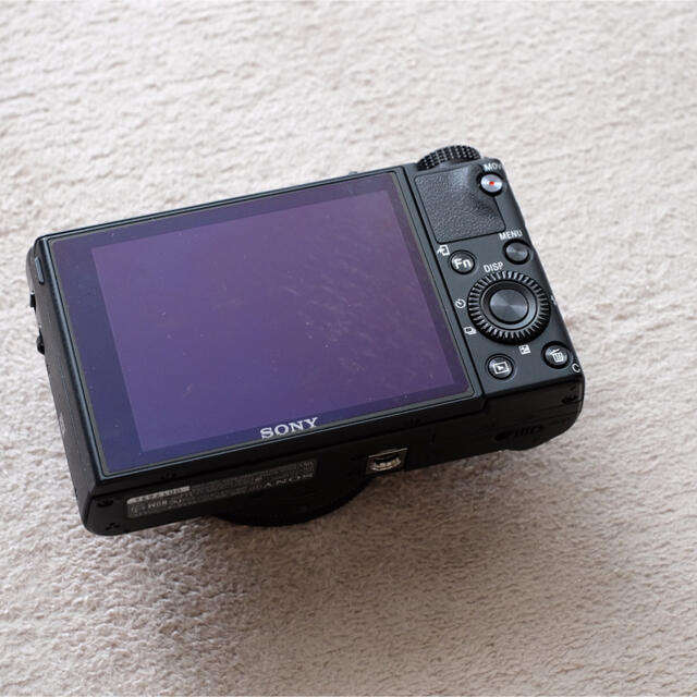 SONY(ソニー)のSONY RX100 M6 スマホ/家電/カメラのカメラ(コンパクトデジタルカメラ)の商品写真