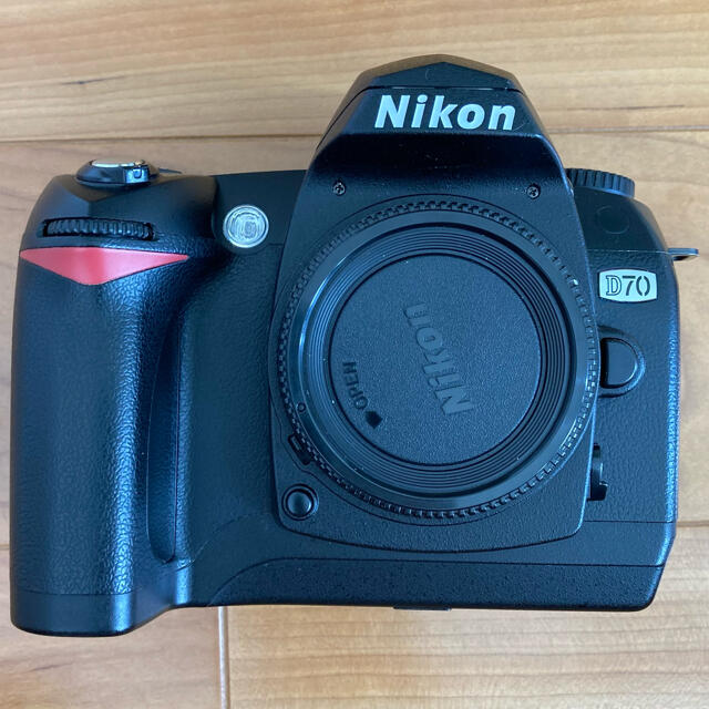 Nikon D70 AF-S 18-70mm F3.5-4.5 セット 1
