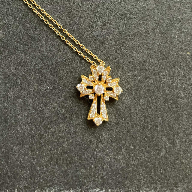 最終お値下げ☆リコリコ　クロスネックレス　18kYG 0.23ct