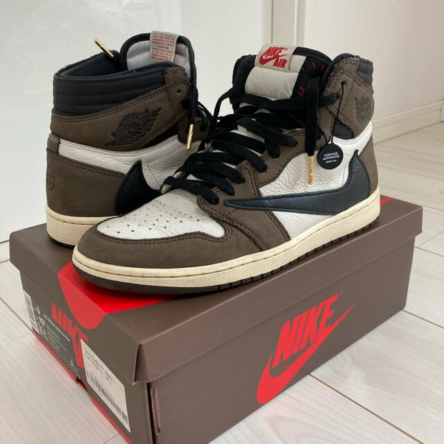 NIKE(ナイキ)のtravis scott × NIKE AIR JORDAN1 high 27㎝ メンズの靴/シューズ(スニーカー)の商品写真