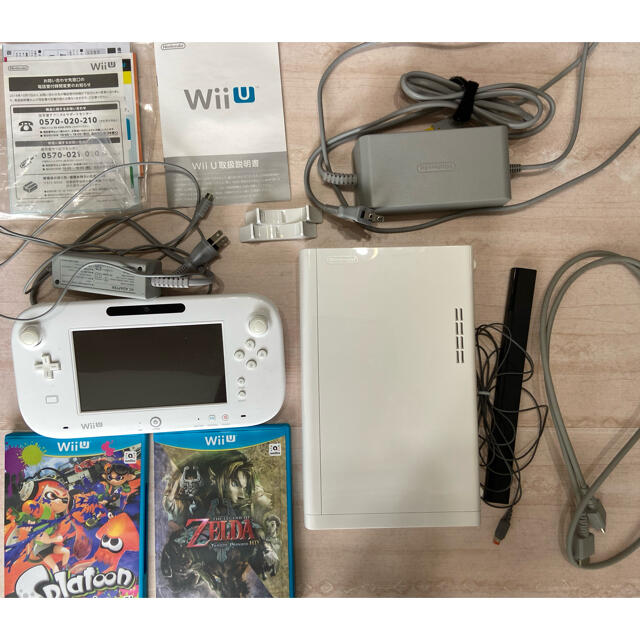 Wii U 本体、コントローラー、ソフト2個！(スプラトゥーン、ゼルダの伝説)