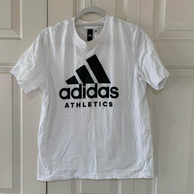 adidas(アディダス)のアディダス　Tシャツ　adidas メンズのトップス(Tシャツ/カットソー(半袖/袖なし))の商品写真