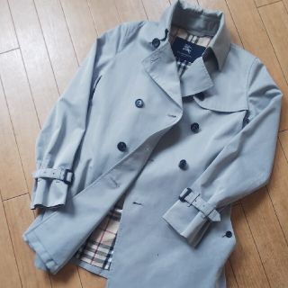 バーバリー(BURBERRY)のチャッキー様専用 超貴重美品バーバリーレディーストレンチコート ライトグレー S(トレンチコート)