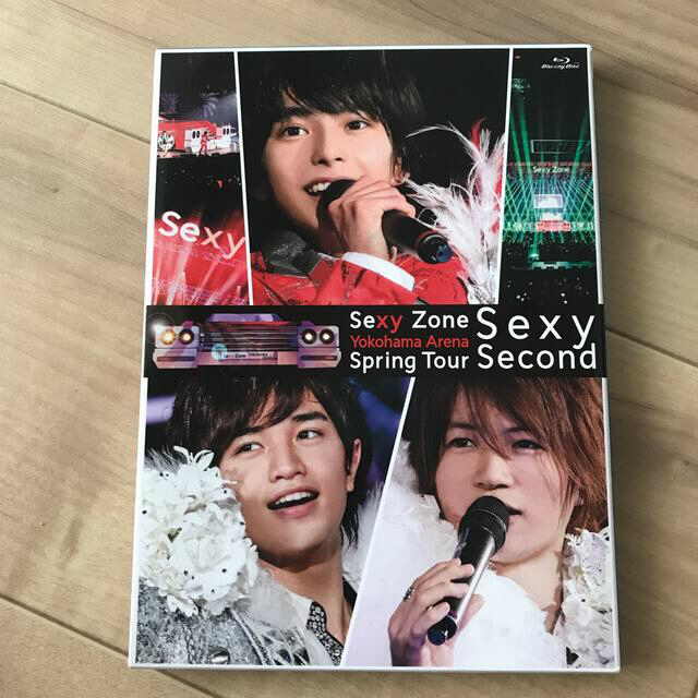 Sexy Zone(セクシー ゾーン)のSexy　Zone　Spring　Tour　Sexy　Second　Blu-ra エンタメ/ホビーのDVD/ブルーレイ(ミュージック)の商品写真