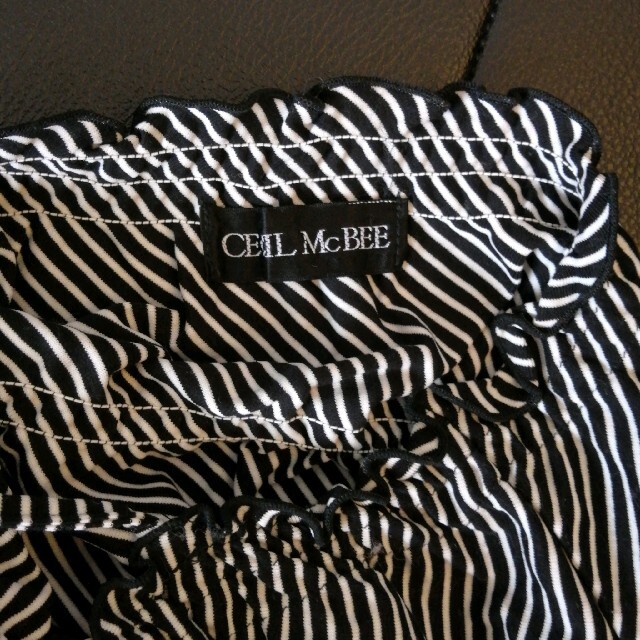 CECIL McBEE(セシルマクビー)のMie様専用　CECIL McBEE　セシルマクビー　ベアトップ　ホルターネック レディースのトップス(ベアトップ/チューブトップ)の商品写真