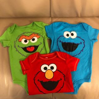 セサミストリート(SESAME STREET)のセサミストリート 半袖ロンパース 3着セット 12ヶ月サイズ(ロンパース)