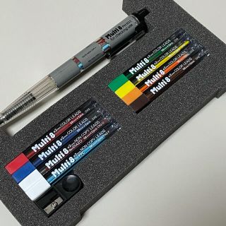 ペンテル(ぺんてる)の☆Pentel ぺんてる multi8 、本体PH802 (色鉛筆)