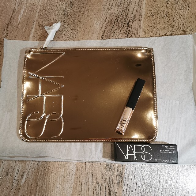 NARS(ナーズ)の新品未使用　【NARS】ナーズ コンシーラー　サンプルサイズ ポーチセット コスメ/美容のベースメイク/化粧品(コンシーラー)の商品写真