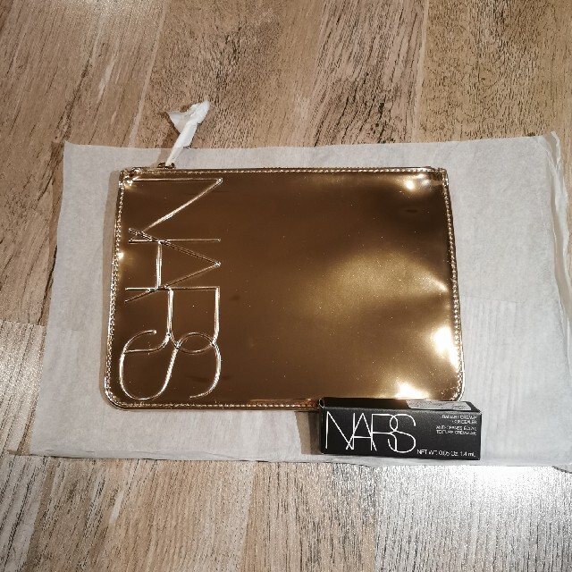 NARS(ナーズ)の新品未使用　【NARS】ナーズ コンシーラー　サンプルサイズ ポーチセット コスメ/美容のベースメイク/化粧品(コンシーラー)の商品写真