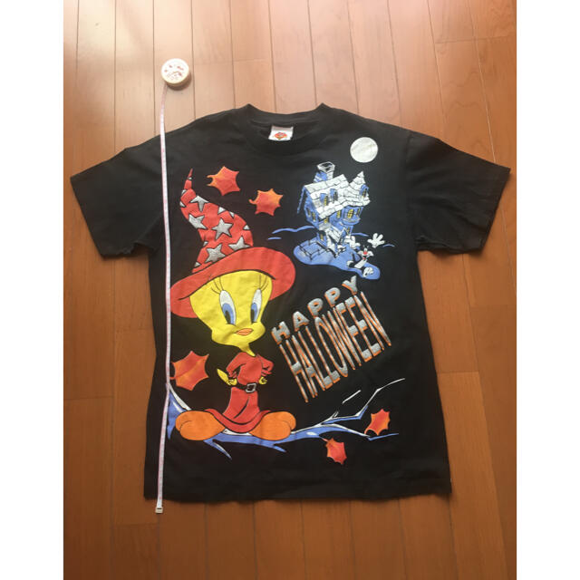 UNIVERSAL ENTERTAINMENT(ユニバーサルエンターテインメント)のルーニーテューンズ　Tシャツ　90s 古着　ワーナーブラザーズ メンズのトップス(Tシャツ/カットソー(半袖/袖なし))の商品写真