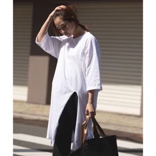 イエナ(IENA)の2枚セット【marjour／マージュール】SLIT TEE ONEPIECE(ひざ丈ワンピース)