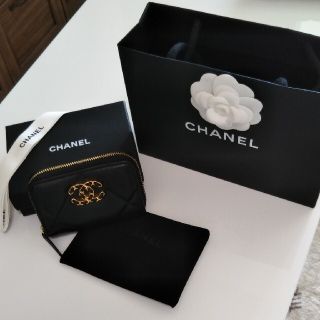 シャネル(CHANEL)のCHANEL19ジップコインパース akimituO様専用(コインケース)