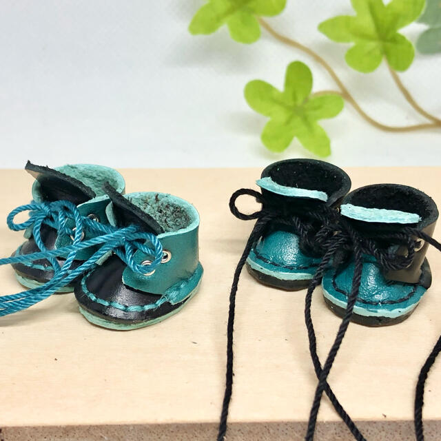 革細工　ミニチュア丸ブーツ　一足　miniature  boots. ハンドメイドのおもちゃ(ミニチュア)の商品写真