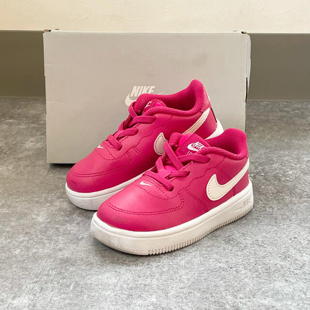 NIKE(ナイキ)のNIKE ナイキ FORCE 1 '18 (TD) ピンク キッズ/ベビー/マタニティのベビー靴/シューズ(~14cm)(スニーカー)の商品写真