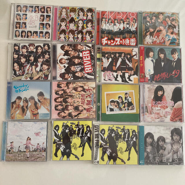 AKB48(エーケービーフォーティーエイト)のAKB48 関連CD 16点セット エンタメ/ホビーのCD(ポップス/ロック(邦楽))の商品写真