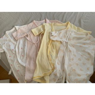 ユニクロ(UNIQLO)のUNIQLO コンビ肌着☆4枚セット(肌着/下着)