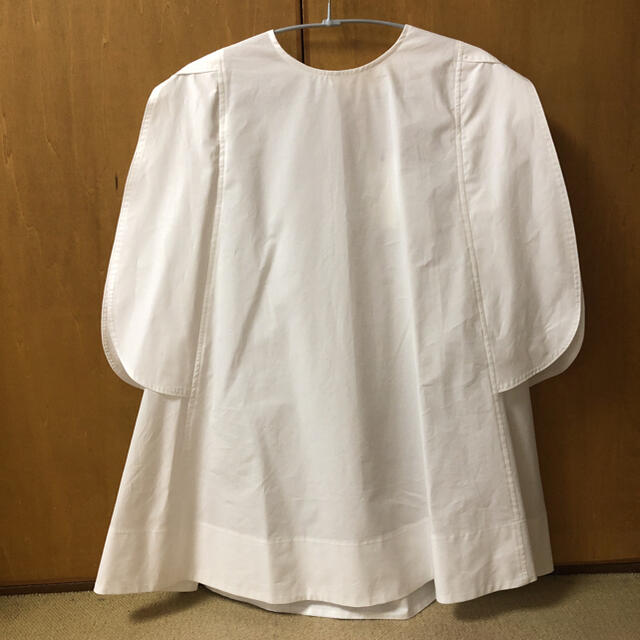 yori ルナスリーブブラウス 未使用品 シャツ/ブラウス(半袖/袖なし) yori ルナスリーブブラウス 未使用品 シャツ/ブラウス(半袖/袖なし)