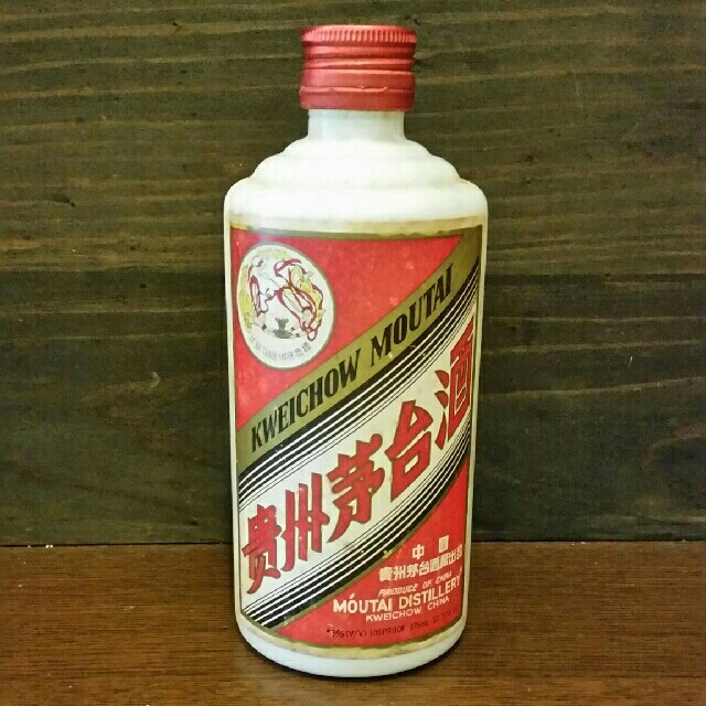 2002年 中国古酒 貴州茅台酒 マオタイ酒 天女ラベル 500ml 915ｇ