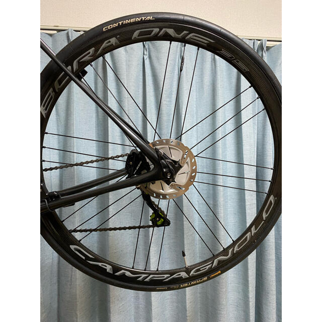 Bora one Tu 35 disc カンパニョーロ自転車