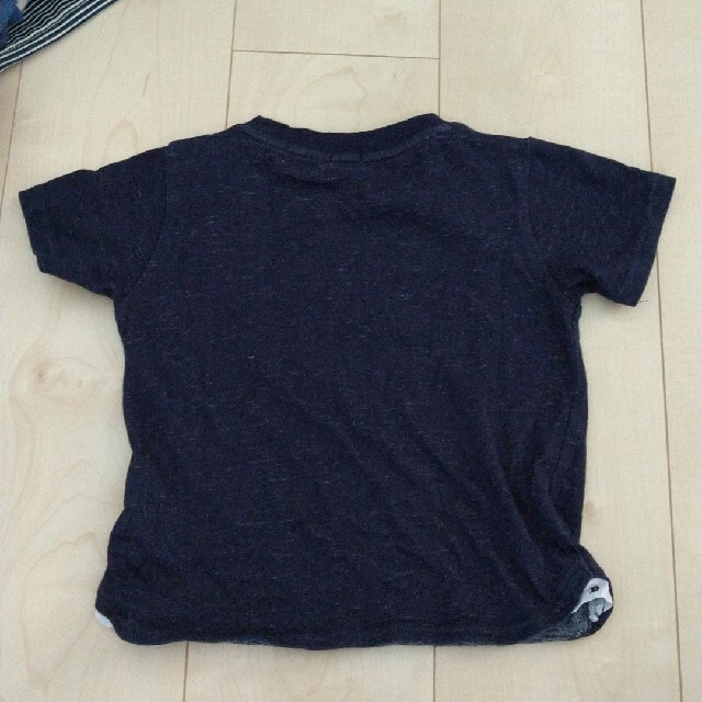 BeBe(ベベ)のBEBE Tシャツ　100 キッズ/ベビー/マタニティのキッズ服男の子用(90cm~)(Tシャツ/カットソー)の商品写真