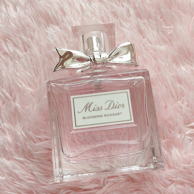 Christian Dior(クリスチャンディオール)のmiss dior ブルーミングブーケ コスメ/美容の香水(香水(女性用))の商品写真