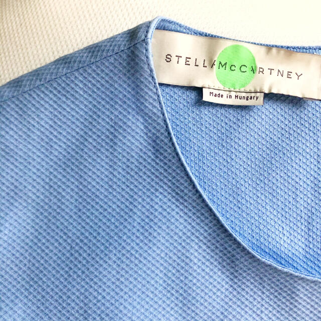 Stella McCartney(ステラマッカートニー)のSTELLA McCARTNEY ステラマッカートニー　トップス　ブルー レディースのトップス(カットソー(半袖/袖なし))の商品写真