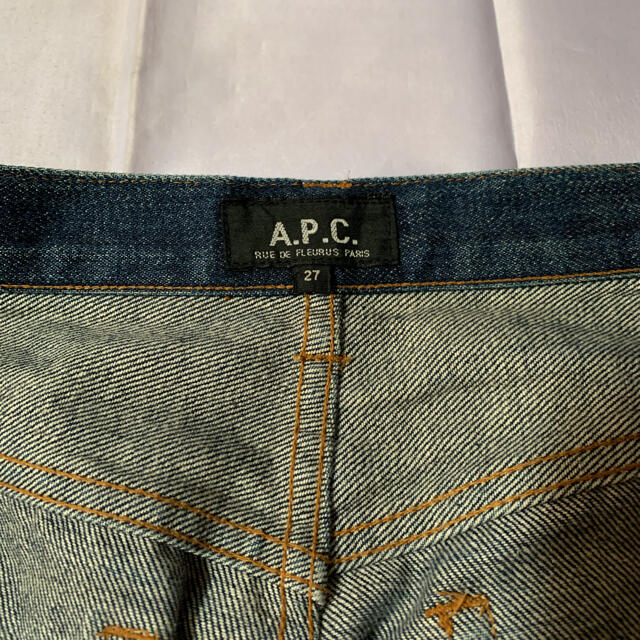 A.P.C(アーペーセー)のデニム ジーンズ  A. P. C. 27インチ レディースのパンツ(デニム/ジーンズ)の商品写真