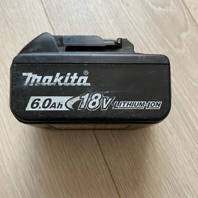 Makita(マキタ)のマキタ makita バッテリー 18v 6Ah スポーツ/アウトドアの自転車(工具/メンテナンス)の商品写真