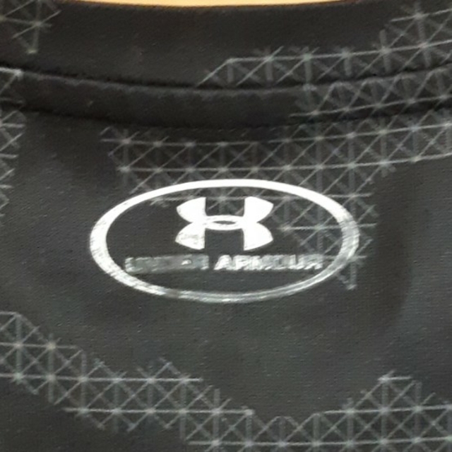 UNDER ARMOUR(アンダーアーマー)のアンダーアーマー　Tシャツ スポーツ/アウトドアの野球(ウェア)の商品写真