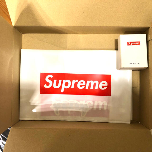 Supreme(シュプリーム)のSupreme 19SS Shoulder Bag Black 新品未使用　レア メンズのバッグ(ショルダーバッグ)の商品写真