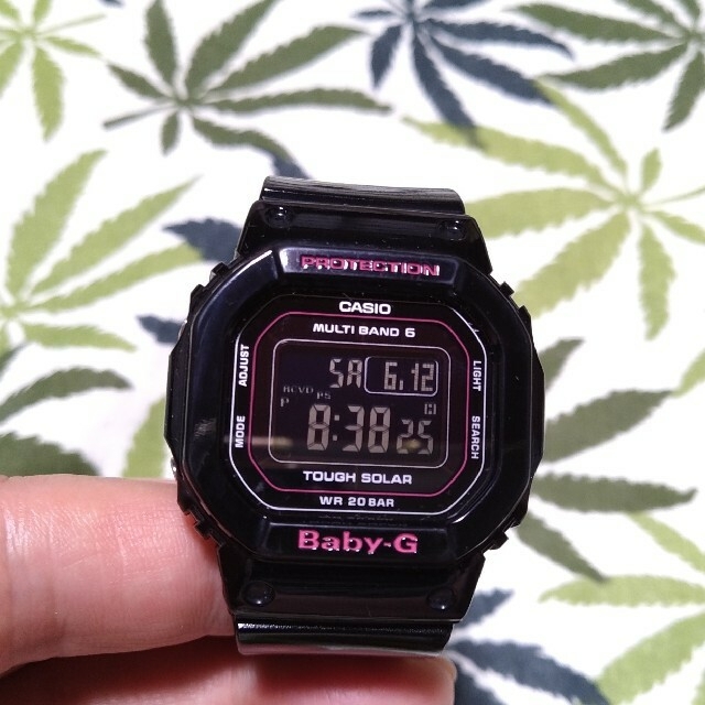 電波ソーラー　腕時計　CASIO Baby-G bgd-5000　ブラック