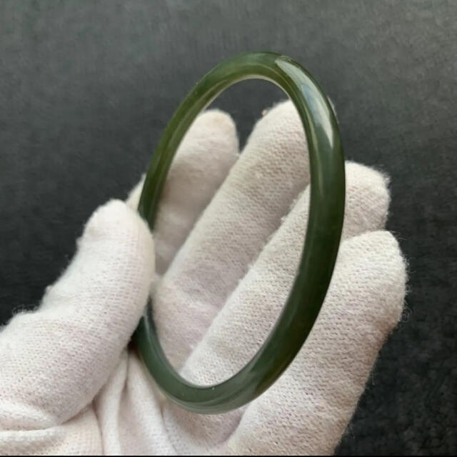 No.3020-2 天然無処理 和田玉 翡翠 54mm バングルの通販 by 天然石 ︎纏めて10%〜15%オフ|ラクマ