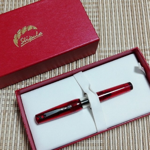 STIPULAスティピュラ Vedoヴェド NUDA ROSSO ヌーダ・ロッソ 2