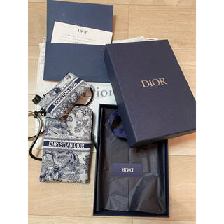 Christian Dior - DIORTRAVEL マルチファンクション ポーチの通販｜ラクマ