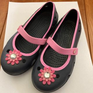 クロックス(crocs)のクロックス18㎝　キッズサンダル　(サンダル)