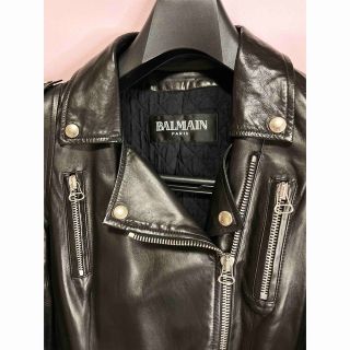 BALMAIN 肩章付き レザーライダースジャケット