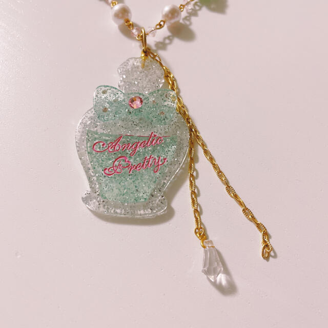 Angelic Pretty(アンジェリックプリティー)のAngelicPretty ローズトワロネックレス レディースのアクセサリー(ネックレス)の商品写真