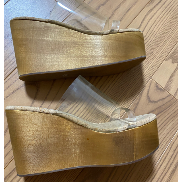 Ameri VINTAGE(アメリヴィンテージ)のameri MEDI DOUBLE CLEAR PLATFORM SANDAL レディースの靴/シューズ(サンダル)の商品写真