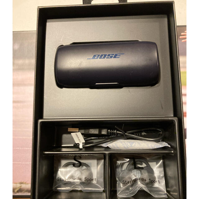 BOSE(ボーズ)のBOSE ワイヤレスイヤホン スマホ/家電/カメラのオーディオ機器(ヘッドフォン/イヤフォン)の商品写真