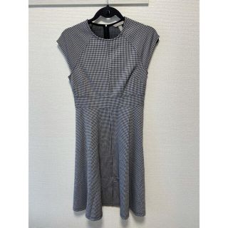 エイチアンドエム(H&M)の【美品】H&M 膝丈ワンピース(ひざ丈ワンピース)