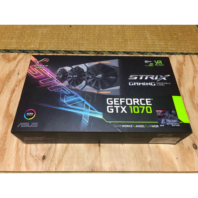 ASUS(エイスース)のSTRIX GRAPHICS CARD GEFORCE GTX1070 8GB スマホ/家電/カメラのPC/タブレット(PCパーツ)の商品写真