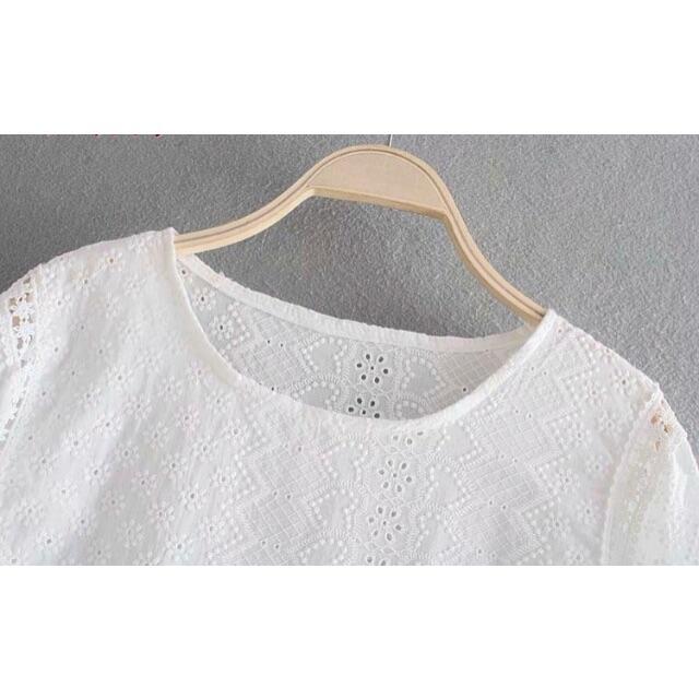 ZARA(ザラ)の💠6月新作🦋4529◆white ホワイト カットレース ブラウス レディースのトップス(シャツ/ブラウス(長袖/七分))の商品写真