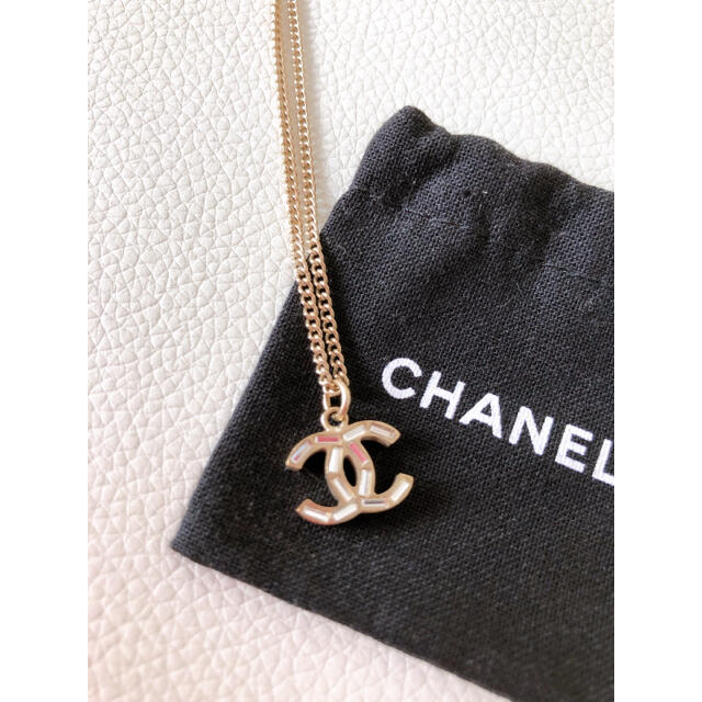 CHANEL(シャネル)の値下げ正規品新品シャネルストーンゴールドネックレス レディースのアクセサリー(ネックレス)の商品写真