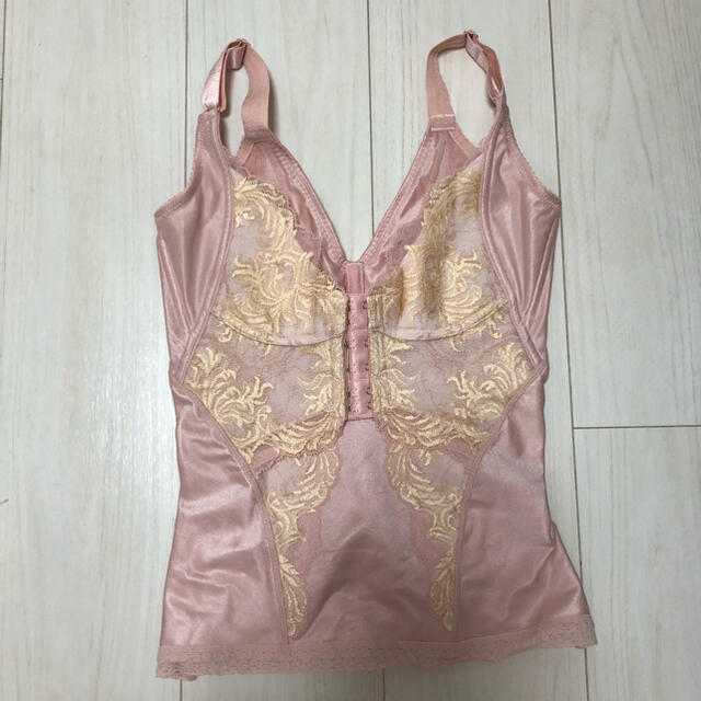 マルコ◎コントロールキャミソール 売り切れ必至! www.gold-and-wood.com
